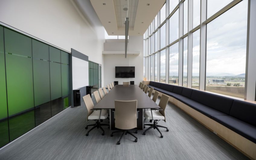 Tastefully decorarated spacious office